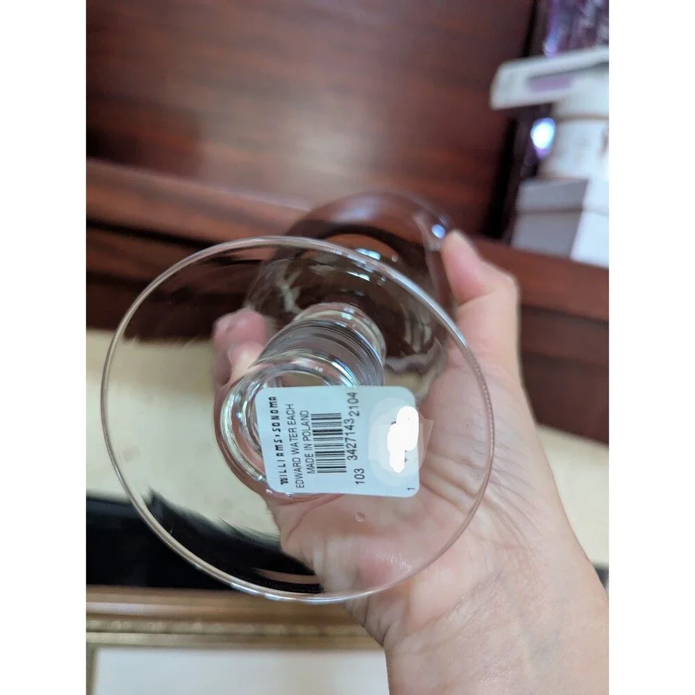 NEW Williams-Sonoma Edward water wine goblet glass